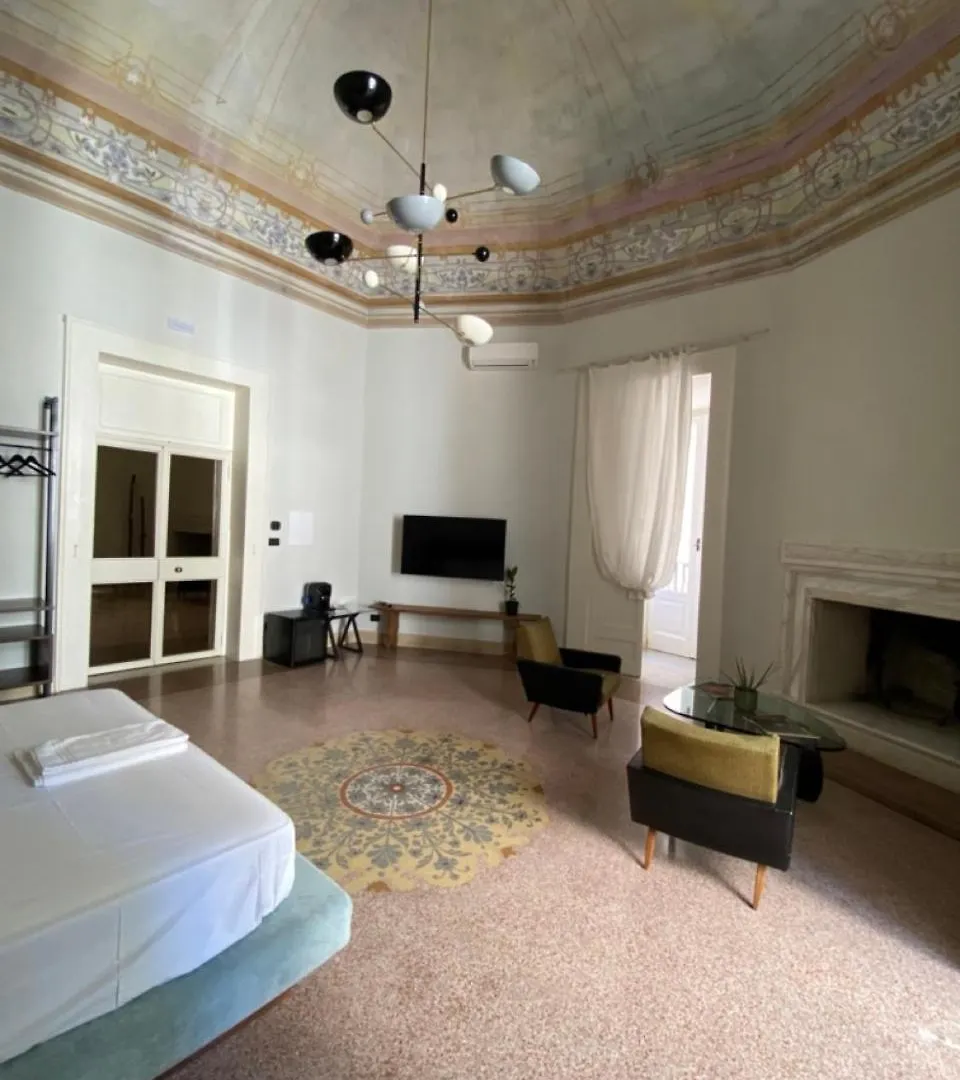 Ξενοδοχείο με διαμερίσματα Roiss Haus Suites Λέτσε