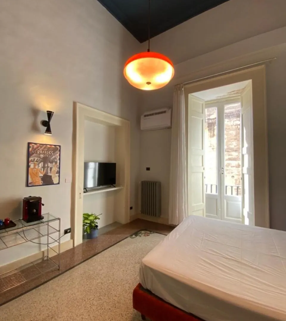 Roiss Haus Suites Lecce 0*,  Italië